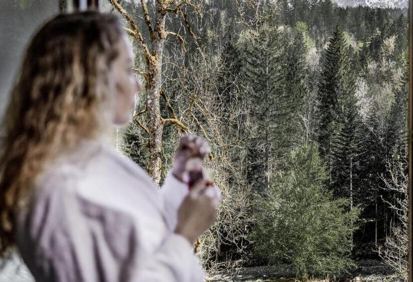 Четырехместный Номер Стандарт, Naturhotel Schloss Kassegg