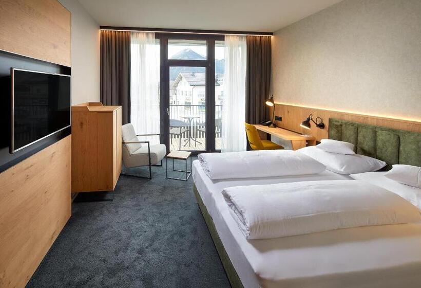 バルコニー付きデラックスルーム, Gasthof Hotel Post