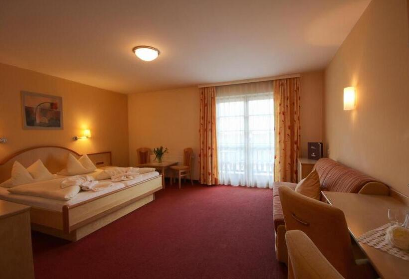 Четырехместный Номер Стандарт, Gasthof Neuner