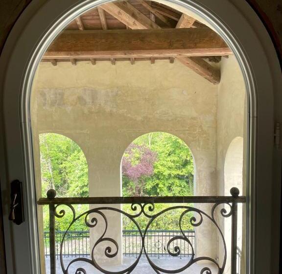 غرفة قياسية, Il Casale Denari