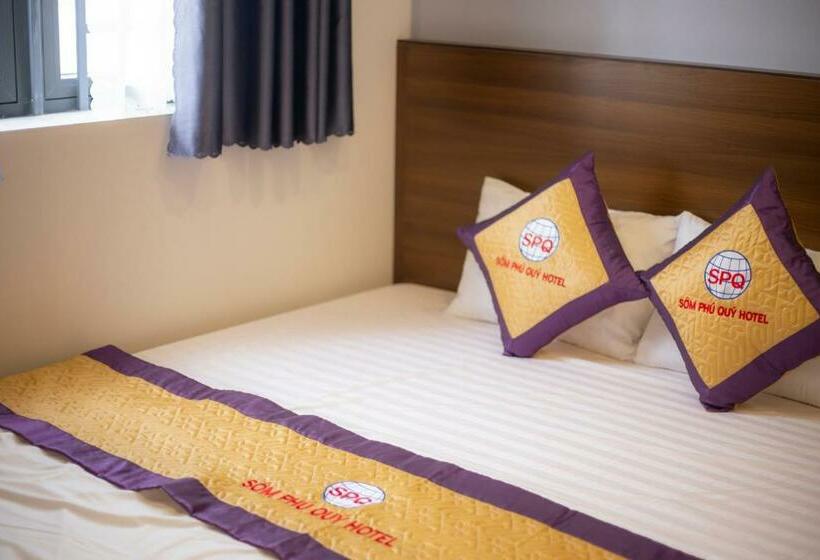 اتاق استاندارد, Khách Sạn Sớm Phú Quý   Ninh Thuận