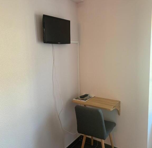 适合残疾人使用的标准间, L Estampille