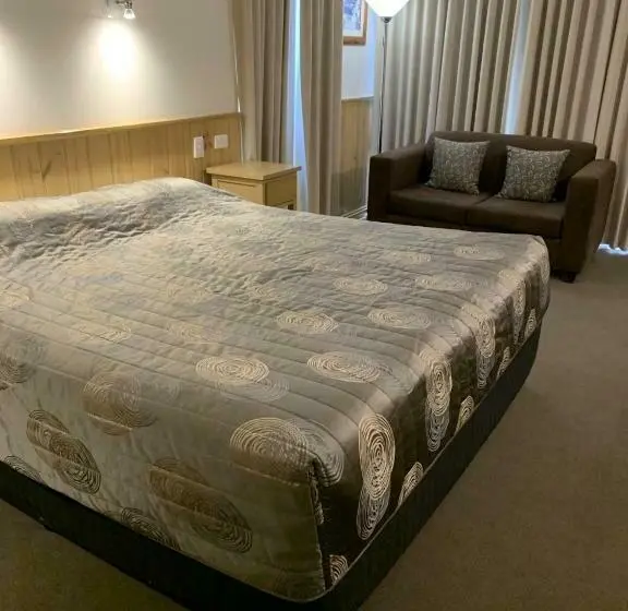 スタンダードルーム, Latrobe Motel Morwell
