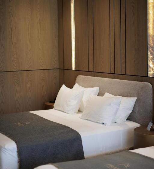 סוויטת ג'וניור עם מרפסת, Prado Luxury