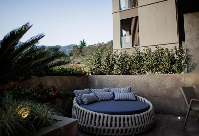 סוויטת ג'וניור דלוקס, Prado Luxury