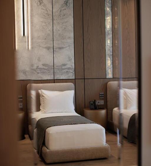 סוויטה משפחתית, Prado Luxury