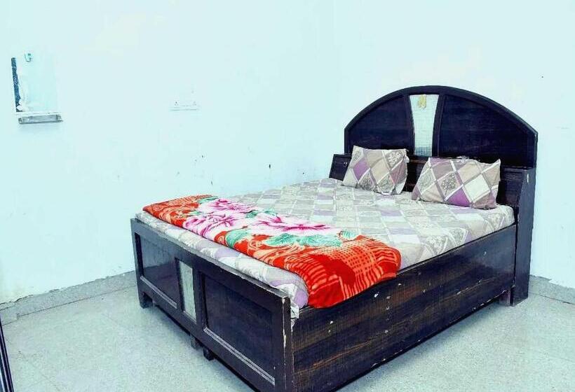 Quarto Triplo Clássico, Spot On Harsh