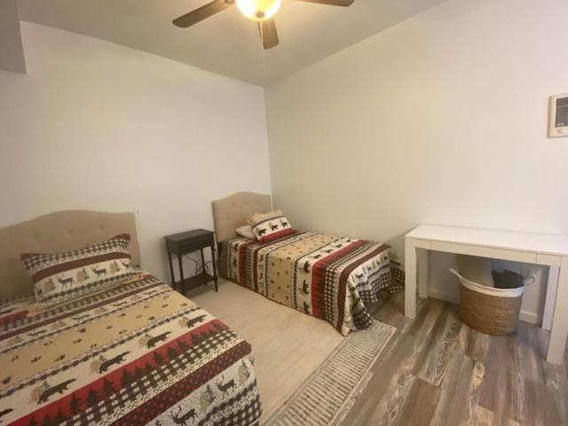 جناح عائلي, The St Maries Inn