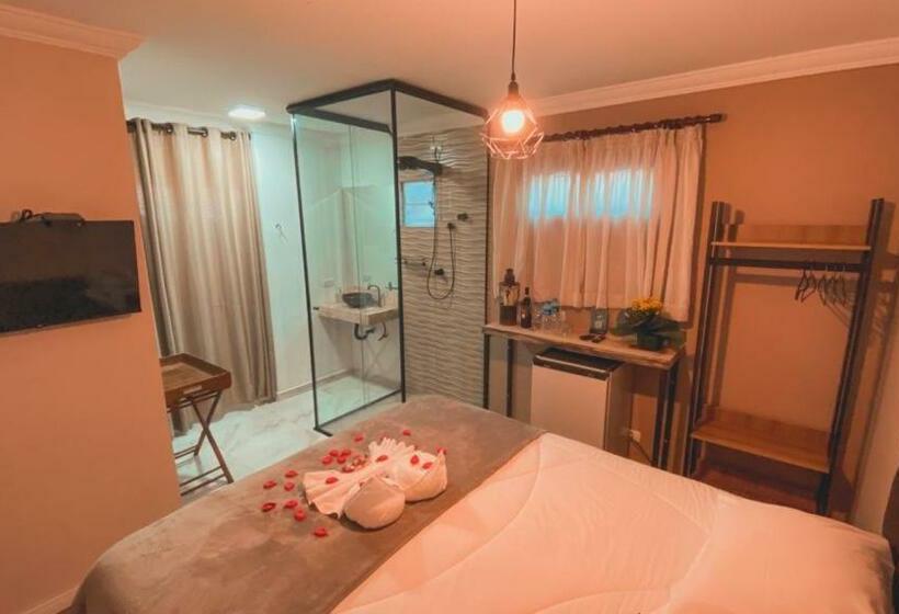 جناح إدارى, Tico Pousada