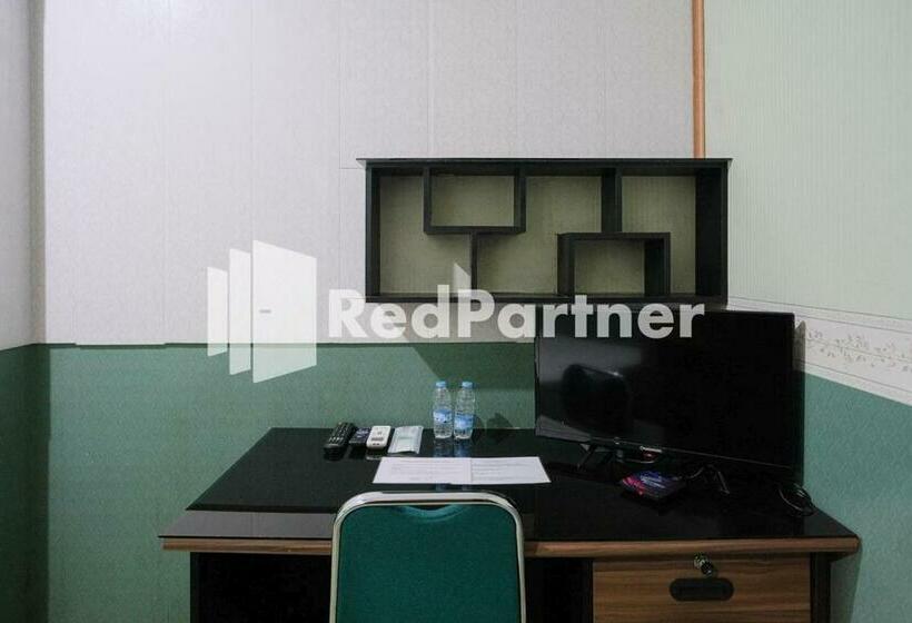 חדר סטנדרט, Pondok Hijau Syariah Mitra Reddoorz At Citraland Surabaya