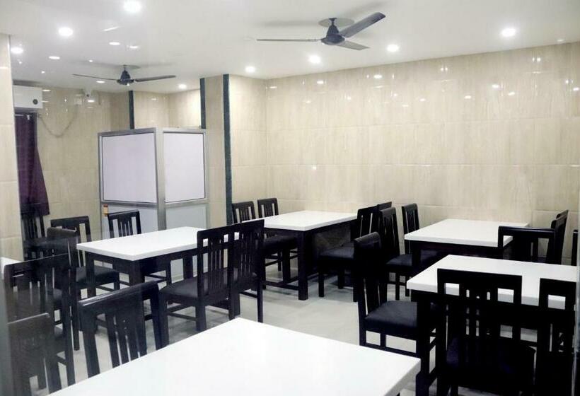 חדר סופריור, The Hotel Millennium