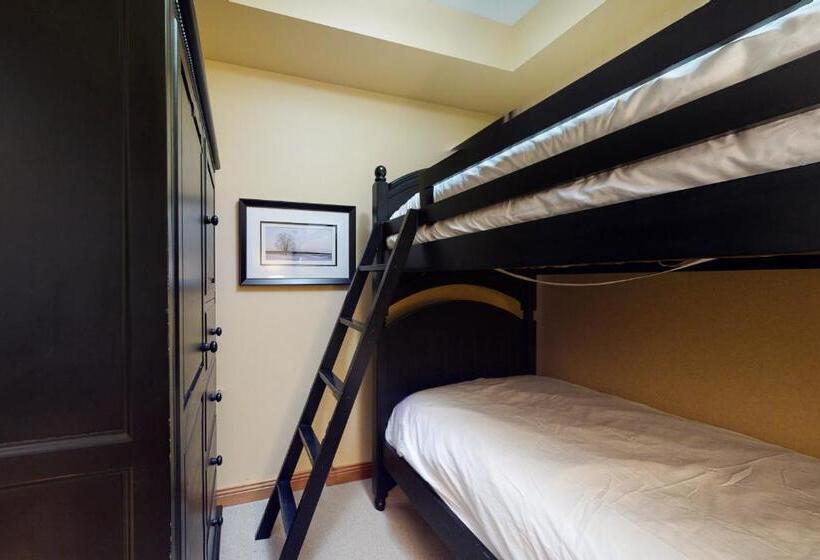 2ベッドルームアパートメント, Aspens 4406