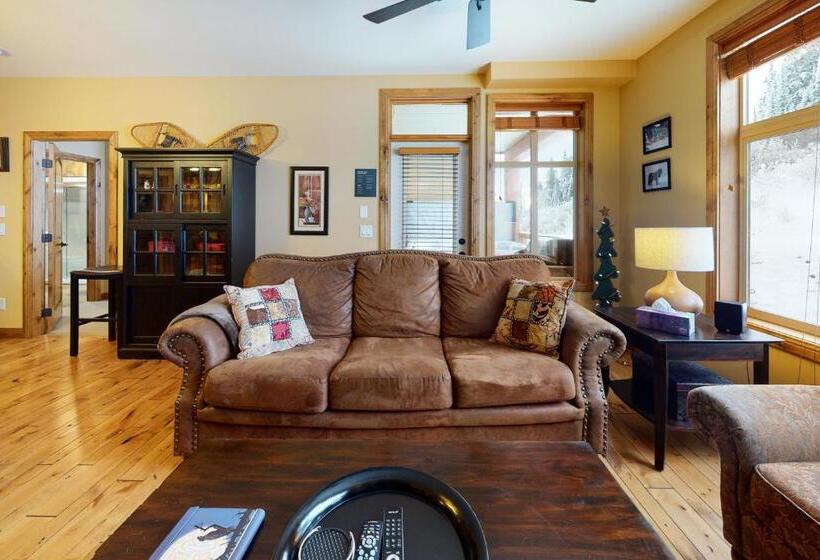 2ベッドルームアパートメント, Aspens 4406