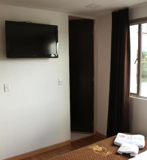 غرفة قياسية, Tesla