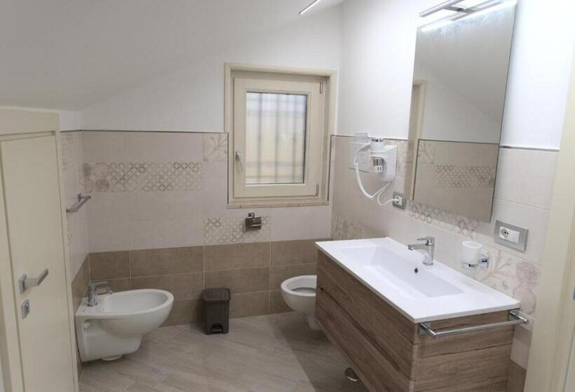 スタンダードルーム, Dada