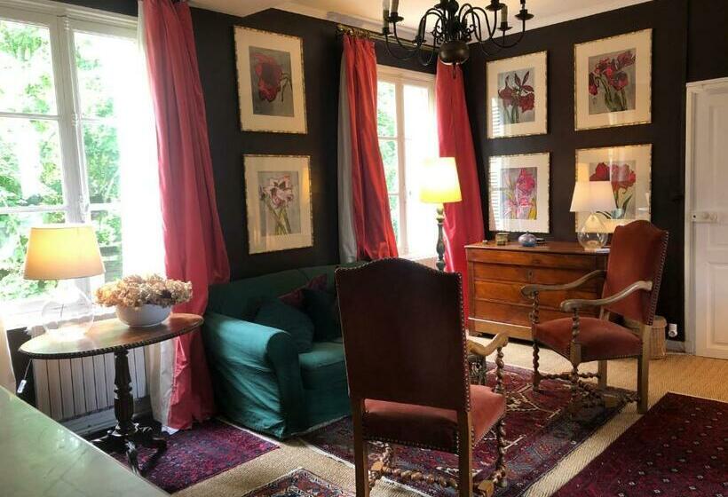 Номер Deluxe, Les Jardins Haute Couture