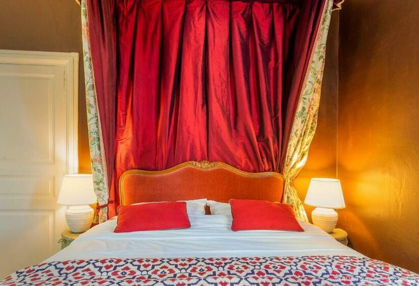 Номер Deluxe, Les Jardins Haute Couture