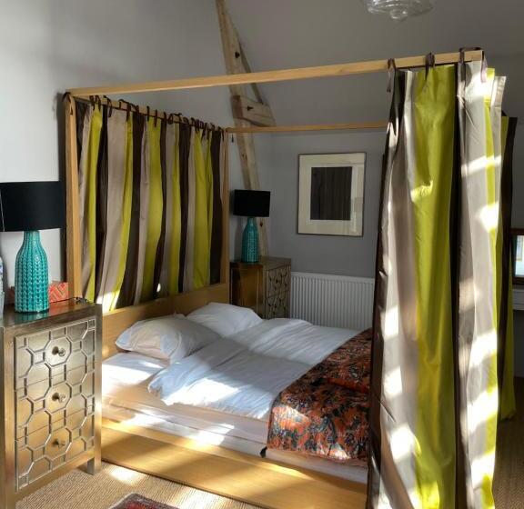 Номер Deluxe, Les Jardins Haute Couture