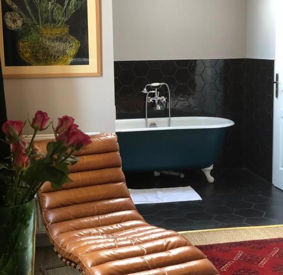 Номер Deluxe, Les Jardins Haute Couture