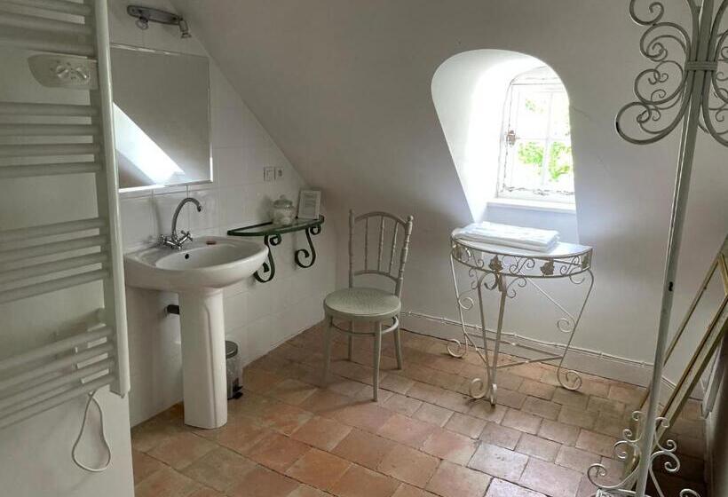 Номер Стандарт, Les Jardins Haute Couture