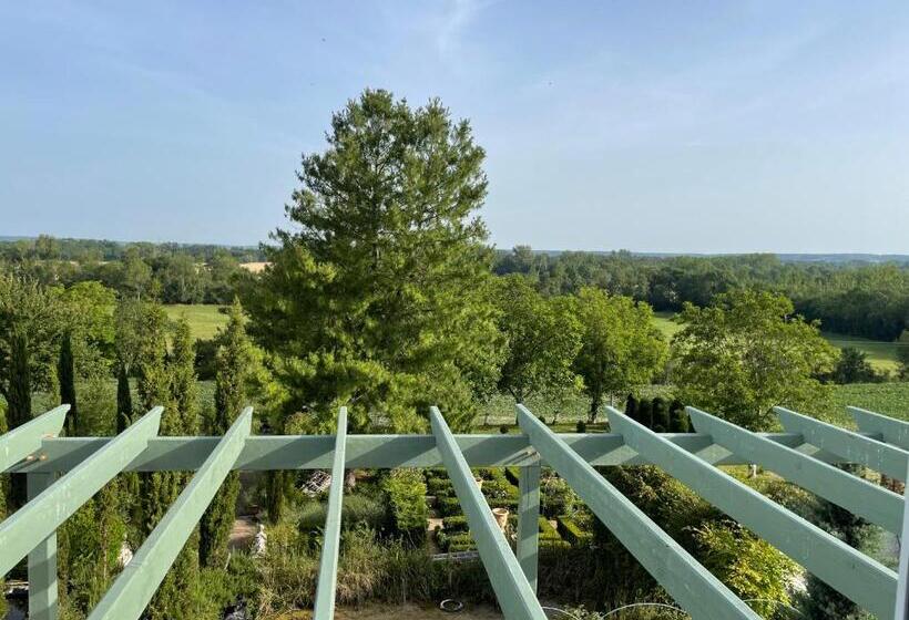 Номер Стандарт, Les Jardins Haute Couture