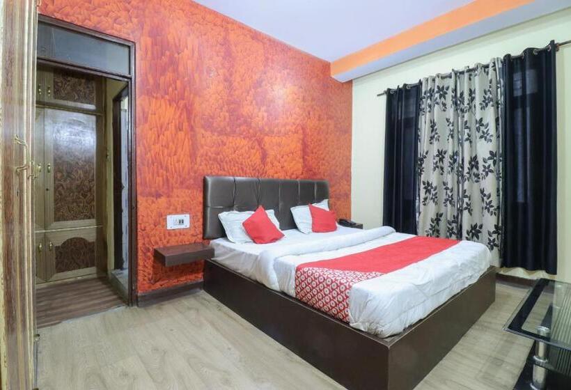 חדר קלאסי לשלושה, Oyo Mnl739 Manali Villa