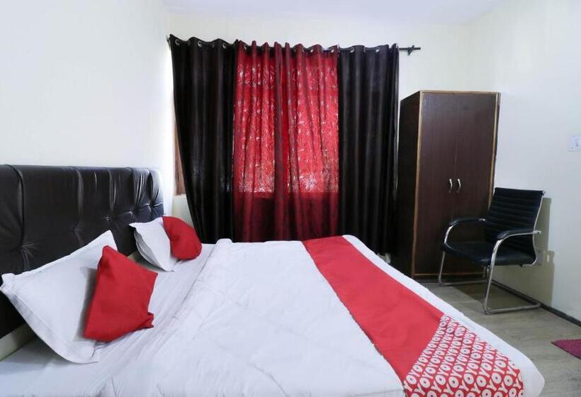 חדר קלאסי לשלושה, Oyo Mnl739 Manali Villa