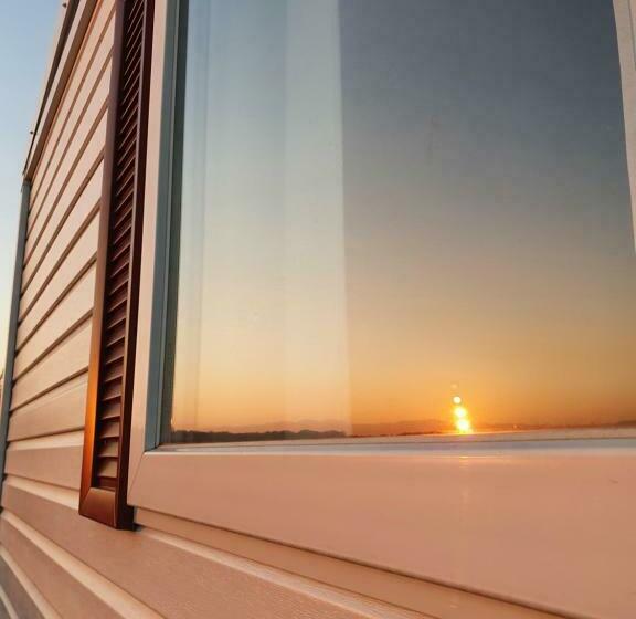 Standard Tent, Les Insolites Du Brochet