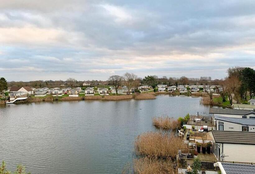 منزل غرفة نوم واحدة, Cawood Country Park