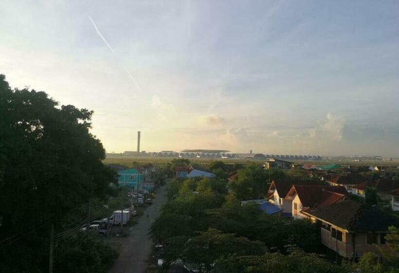 غرفة قياسية, Happy Home Hostel