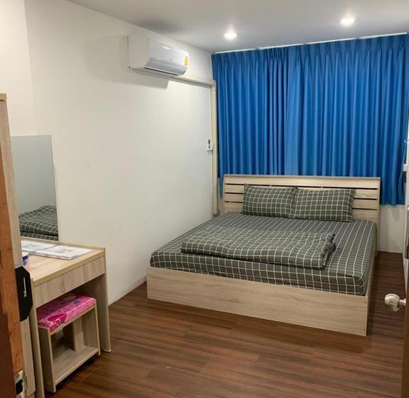 غرفة قياسية, Happy Home Hostel