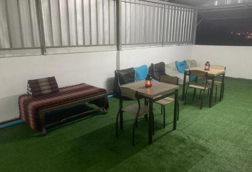 غرفة عائلية حمام مشترك, Happy Home Hostel