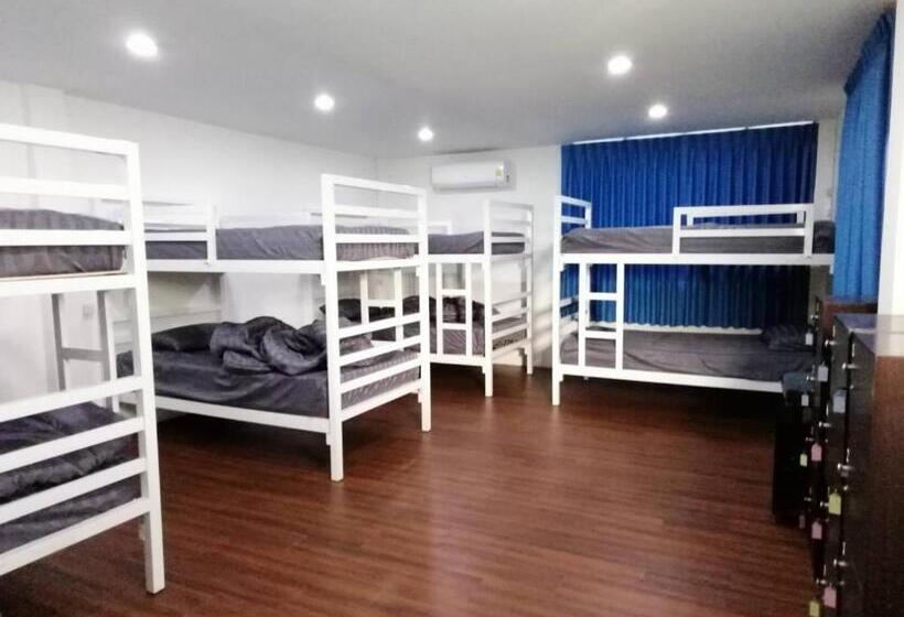 غرفة عائلية حمام مشترك, Happy Home Hostel