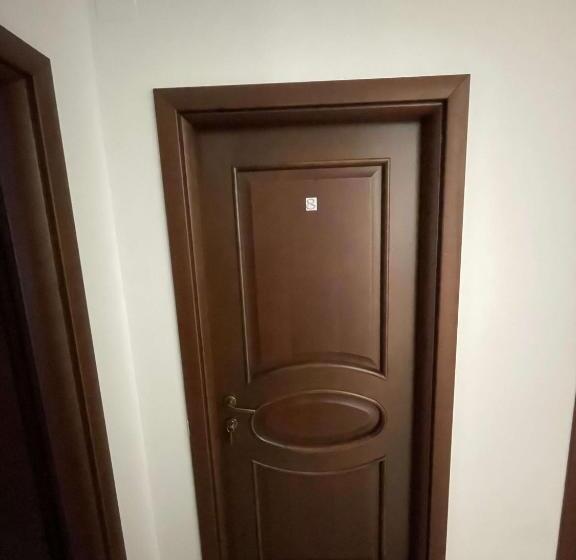 디럭스 룸, Vila Regal Mamaia