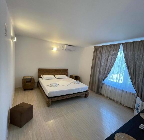 디럭스 룸, Vila Regal Mamaia