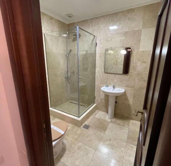 Трехместный Номер Deluxe, Vila Regal Mamaia