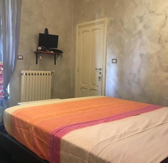 オーシャンビュースタンダードルームバルコニー付き, Dimora Mariuccia