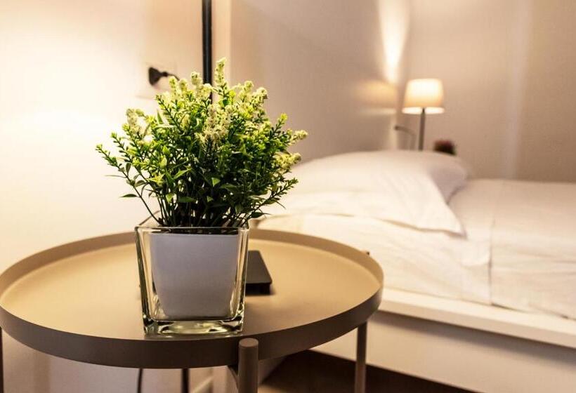 キングサイズベッドのデラックスルーム, Dimora Mariuccia