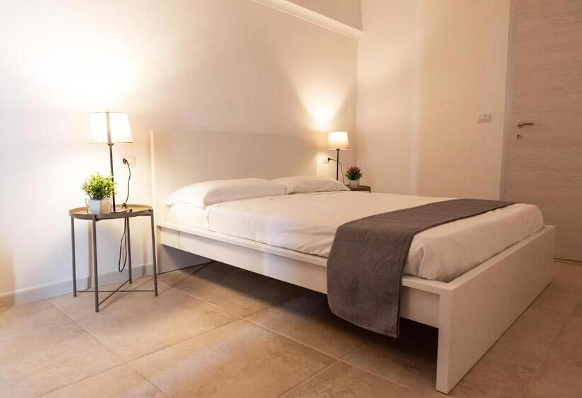 キングサイズベッドのデラックスルーム, Dimora Mariuccia