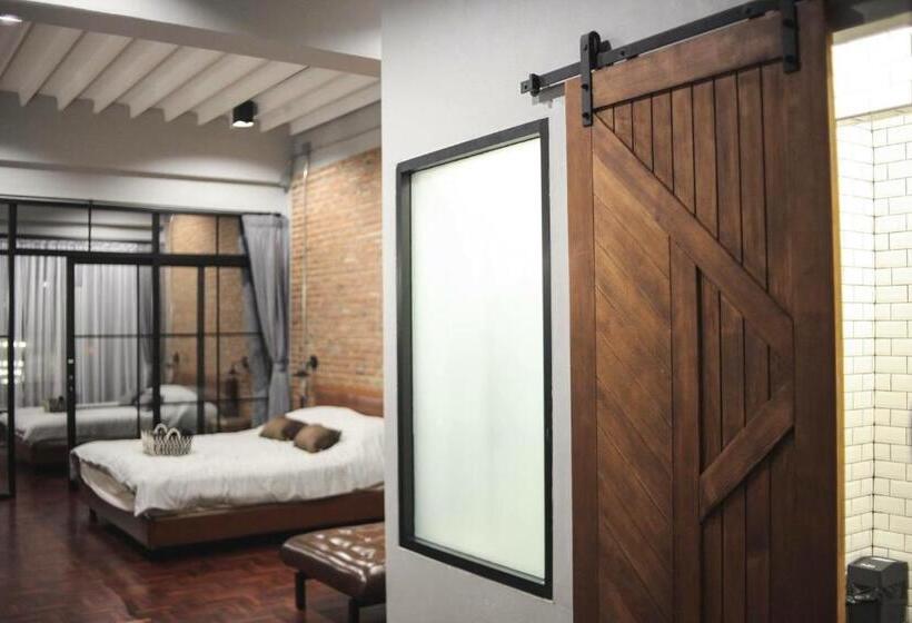 اتاق استاندارد, Signature Coffee & Bed