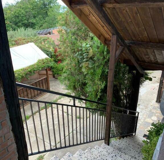 标准间, Agriturismo Carrozzino