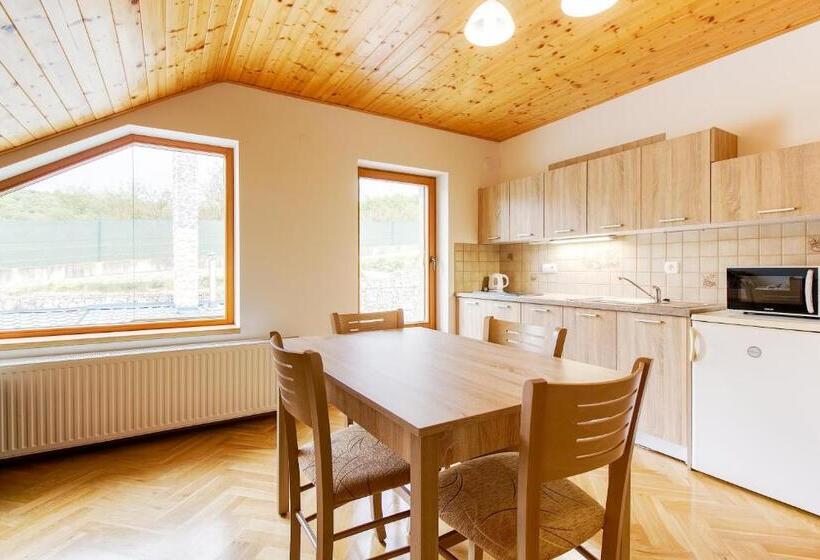 침실 1개 가든 전망 아파트, Apartmány Na Farmě