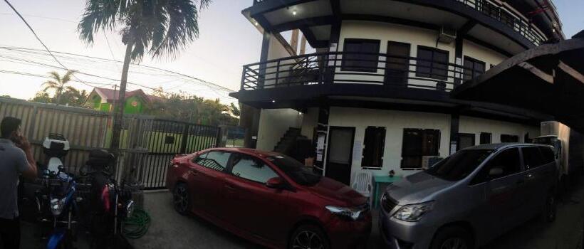 חדר אקונומי, Prince Transient House