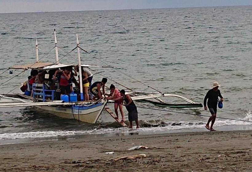 חדר אקונומי יחיד, Prince Transient House