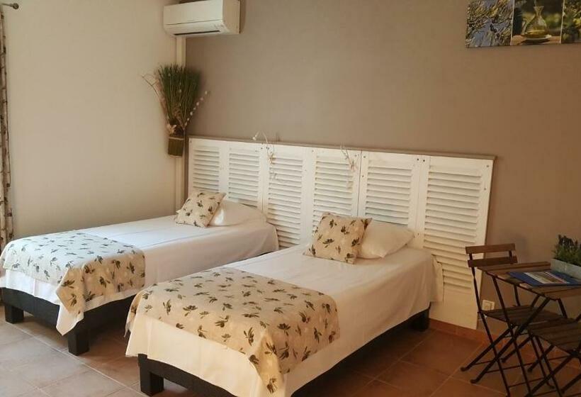 חדר דלוקס, La Maison Du Castellet