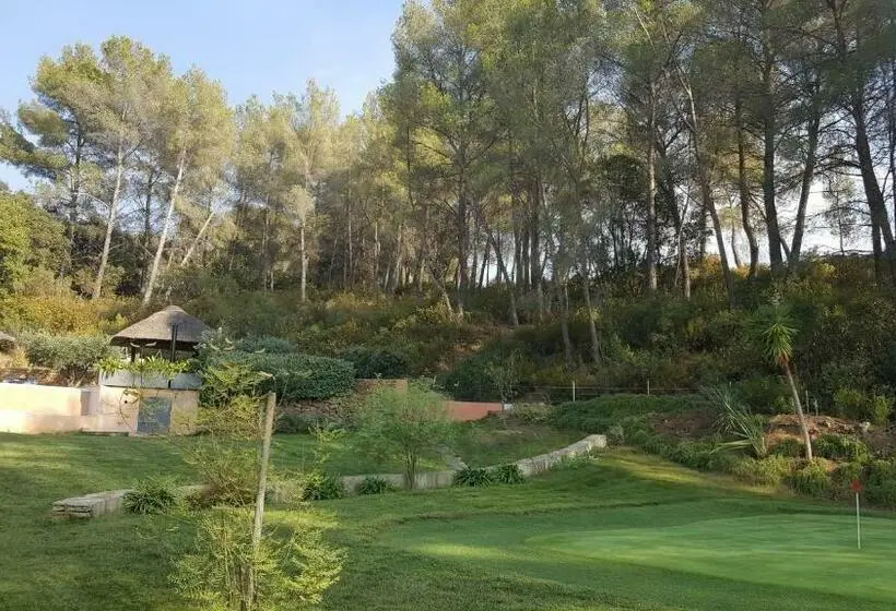 デラックスルーム, La Maison Du Castellet
