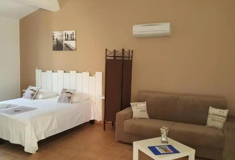 ファミリールーム, La Maison Du Castellet