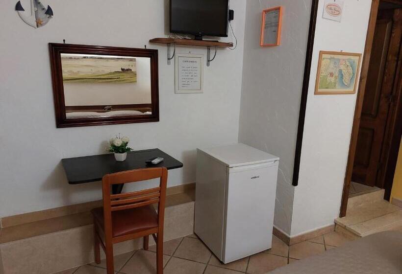 スタンダード4人部屋, Albachiara