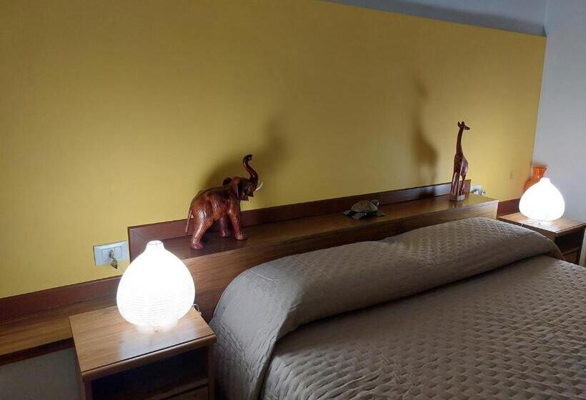 スタンダード4人部屋, Albachiara