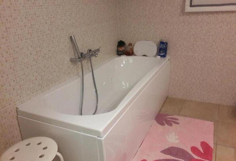 דירת שני חדרים, Rosadipepe